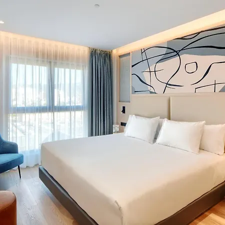 Готель Sercotel Rosaleda 4*